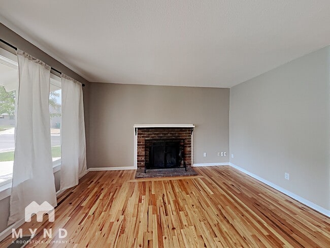 90 Sally Pl in Reno, NV - Building Photo - Building Photo