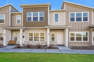 52 W 925 N in Brigham City, UT - Building Photo