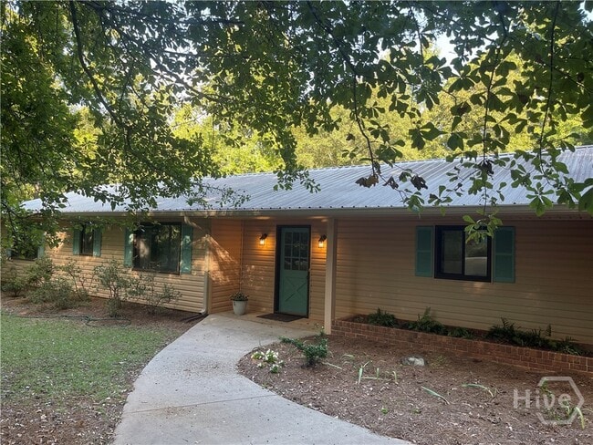 property at 170 Longview Dr
