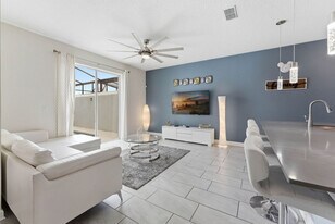 4832 Dedication St in Kissimmee, FL - Building Photo