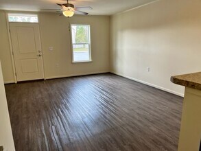 500 Pate Dr in Midway Park, NC - Building Photo - Building Photo