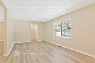 2045 Devore Dr SW in Marietta, GA - Building Photo - Building Photo