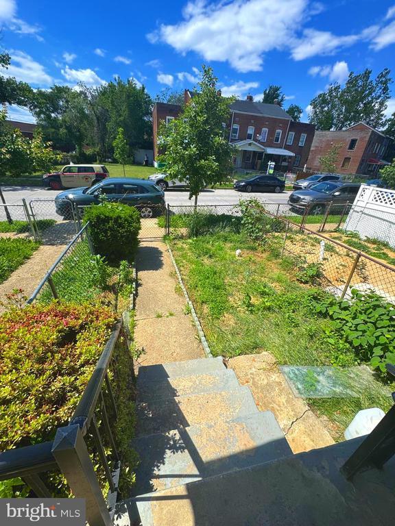 2877 Bookert Dr in Baltimore, MD - Building Photo - Building Photo