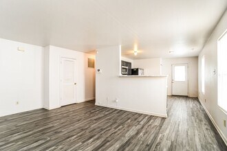 1120 New Day Ct in Charlotte, NC - Building Photo - Building Photo