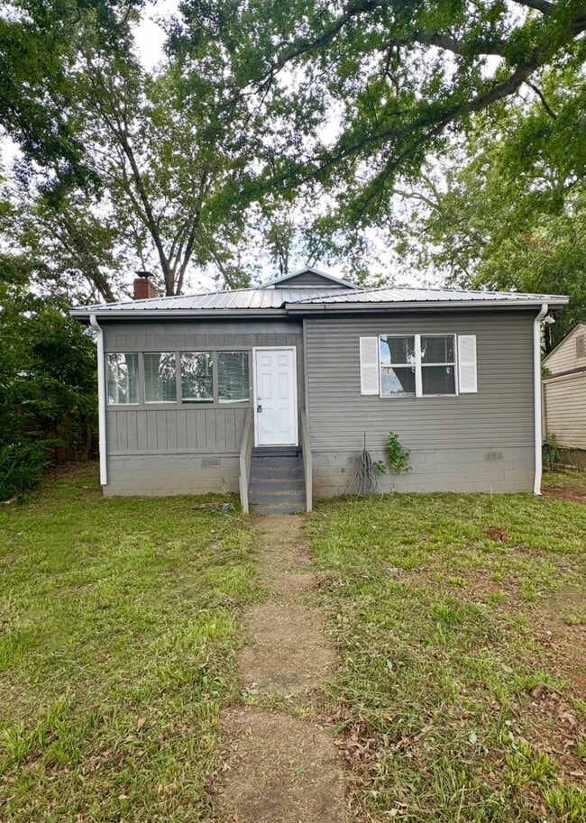 property at 206 Highway Ave