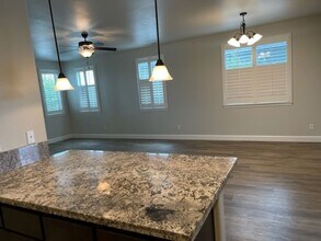 3483 E Eaton Rd in Chico, CA - Building Photo - Building Photo