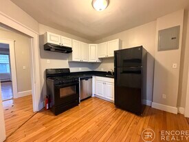 56 Hancock St in Cambridge, MA - Building Photo