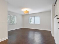 5517 Sardinia St in Coral Gables, FL - Building Photo - Building Photo