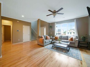 16716 Woodside Dr SE in Renton, WA - Building Photo - Building Photo