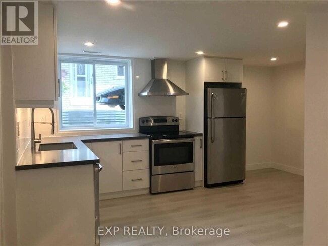 property at 421 Woodcrest Ave