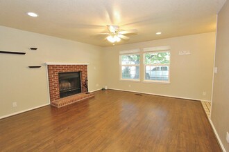 8319 W Cory Ct in Boise, ID - Building Photo - Building Photo