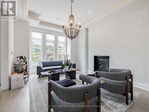 606 Glengrove Ave in Toronto, ON - Building Photo - Building Photo