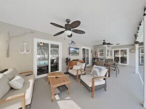 308 Hammock Dr in Palm Harbor, FL - Building Photo - Building Photo