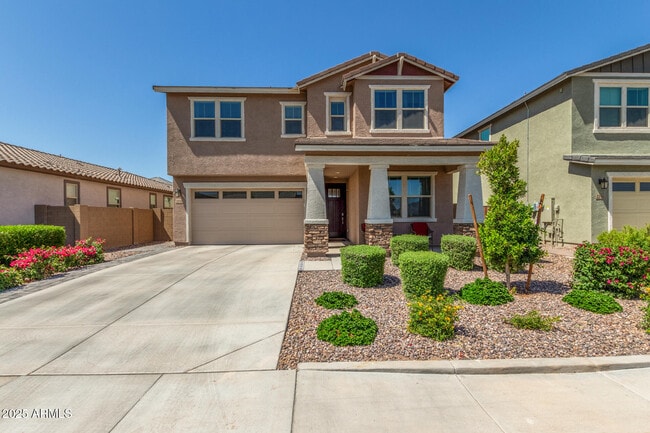 property at 2250 E Palmdale Ln