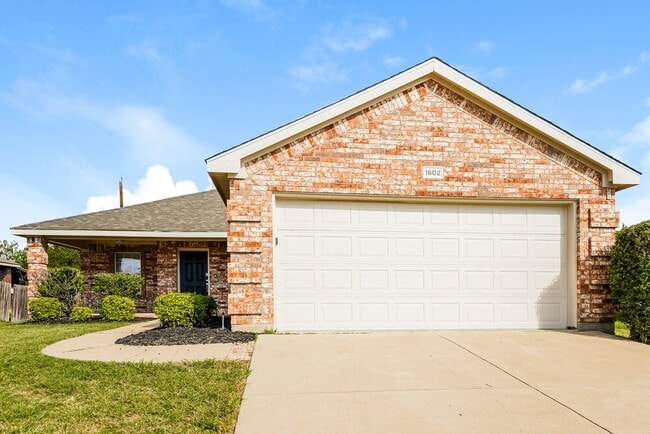property at 1602 Sabine Dr