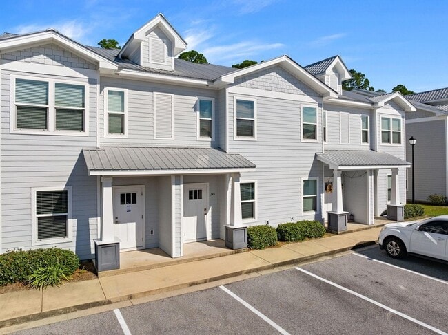 146 N Sand Palm Rd in Freeport, FL - Foto de edificio - Building Photo