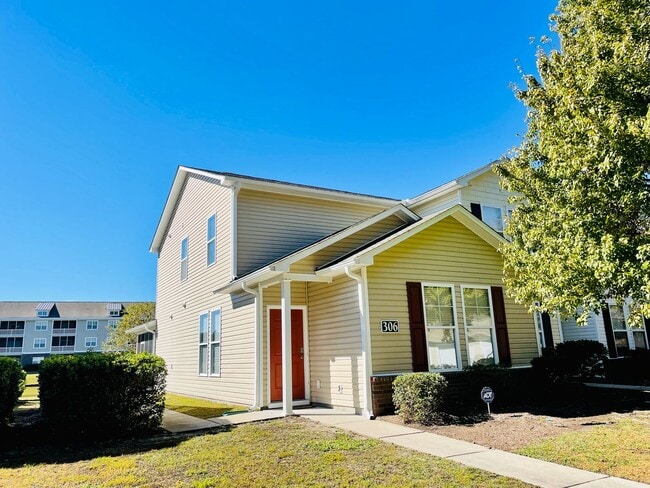 property at 306 Kiskadee Loop
