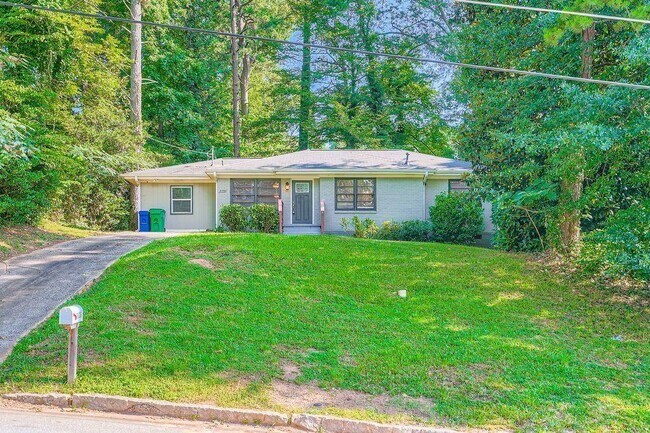 property at 3128 Beech Dr