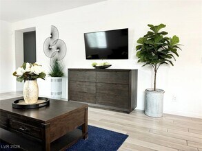 3713 Neblina Dr in Henderson, NV - Building Photo - Building Photo