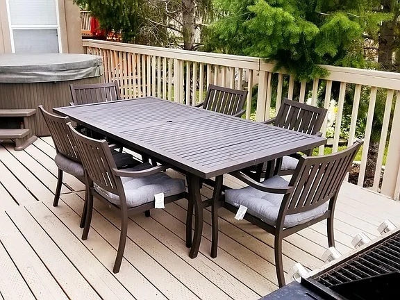 8149 S Clover Spring Ln in Cottonwood Heights, UT - Foto de edificio - Building Photo