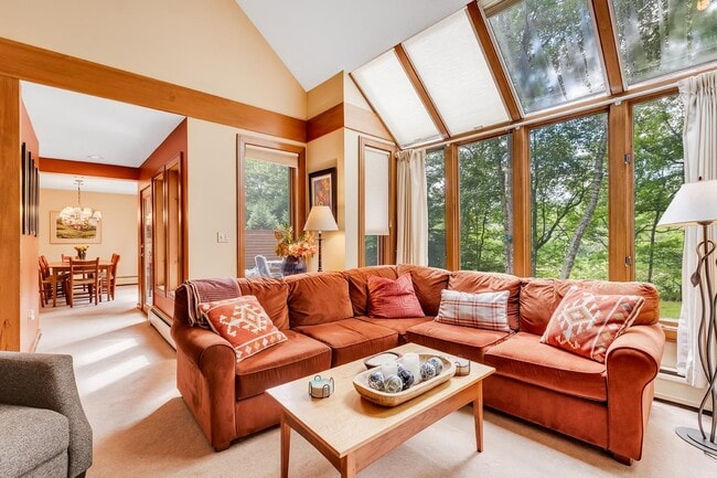 property at 71 Lakeview Rd
