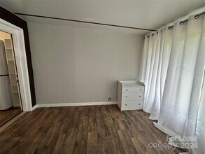 2407 Elizabeth Ave, Unit B in Shelby, NC - Building Photo - Building Photo