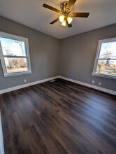 621 SW Oakley Ave in Topeka, KS - Building Photo - Building Photo