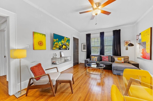 property at 800 Magnolia Ave