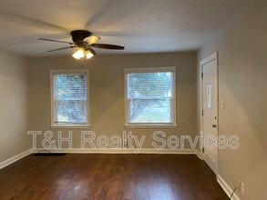 4924 Carvel Ave in Indianapolis, IN - Building Photo - Building Photo