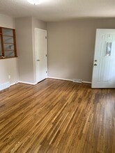 513 W Clark St in Vermillion, SD - Building Photo - Building Photo