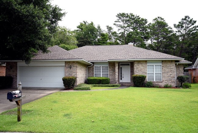 property at 1659 Northridge Rd