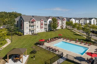 Fairfield Apartments in Fenton, MI - Building Photo