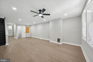 40 Reger St in Philadelphia, PA - Building Photo