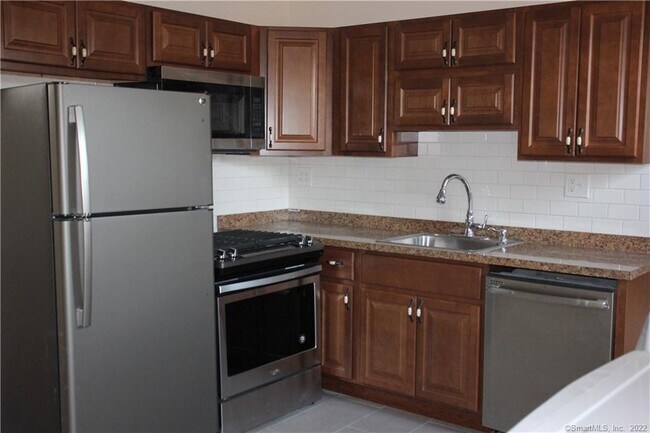 79 William St, Unit 3 in New Haven, CT - Building Photo - Building Photo