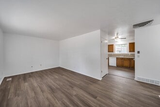 4144 Bannock Dr in West Valley City, UT - Building Photo - Building Photo