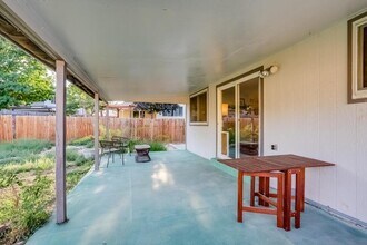 15054 E Dartmouth Ave in Aurora, CO - Building Photo - Building Photo