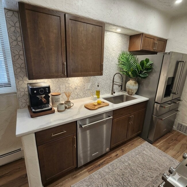 1116 Emerson St, Unit 13