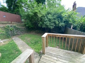 1010 Amsterdam Rd in Park Hills, KY - Building Photo - Building Photo