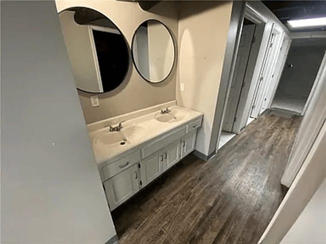 1706 S Sterling Ave in Independence, MO - Building Photo - Building Photo