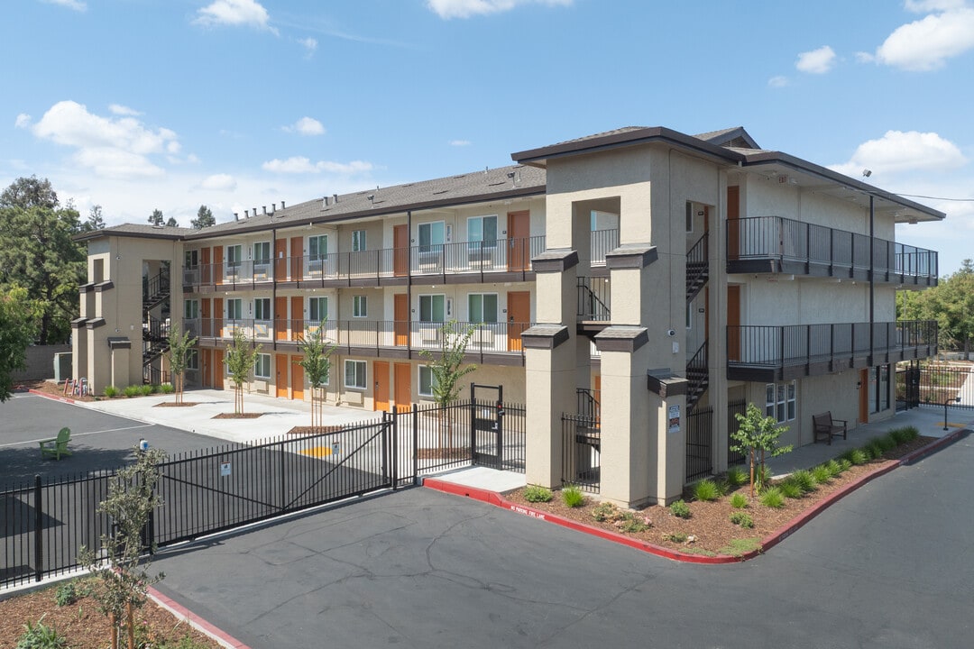 Hope Landing in Sacramento, CA - Building Photo
