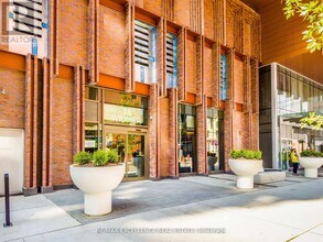28 Widmer St in Toronto, ON - Building Photo - Building Photo