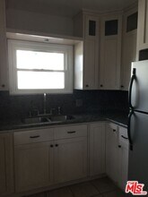 4425 Victoria Park Pl in Los Angeles, CA - Building Photo - Building Photo