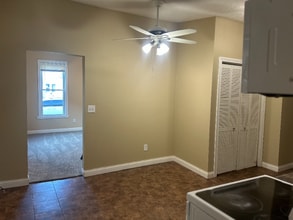 1637 Hoefgen St in Indianapolis, IN - Building Photo - Building Photo