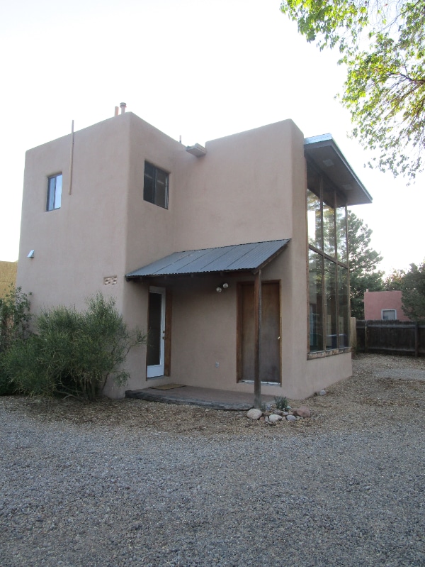 1610 Camino La Canada in Santa Fe, NM - Building Photo - Building Photo