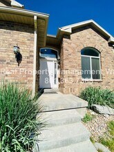 13472 Fireback Dr in Riverton, UT - Building Photo - Building Photo