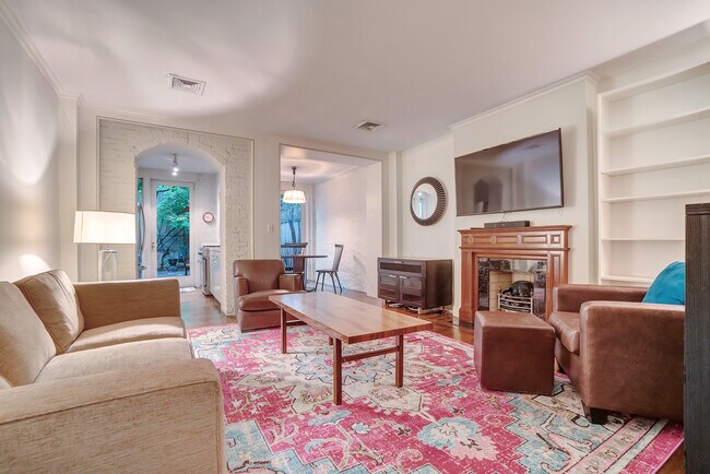 155 W 82nd St in New York, NY - Building Photo - Building Photo