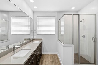 1007 W 17th St in Houston, TX - Building Photo - Building Photo