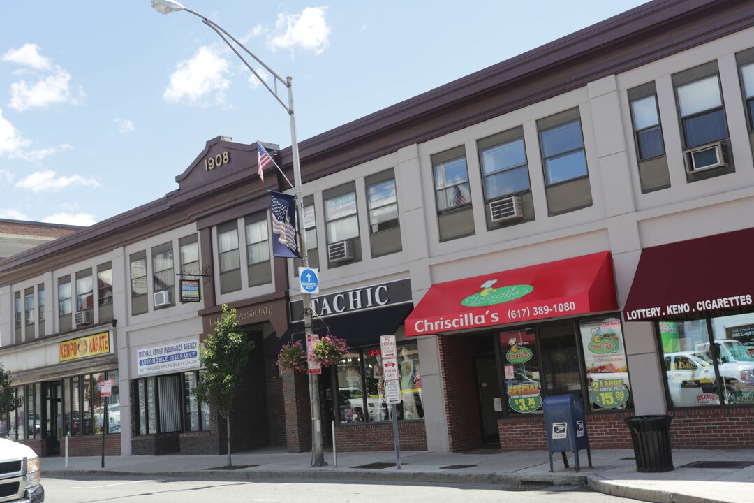 445-455 Broadway in Everett, MA - Building Photo