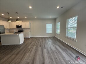 681 Vincent Dr in Athens, GA - Building Photo - Building Photo