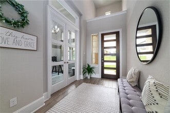 2400 Sunset Vista Cir in Spicewood, TX - Building Photo - Building Photo